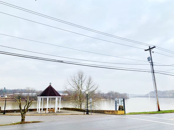 118 W Main St, Pomeroy, OH 45769